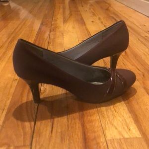 Maroon 8.5 Heels